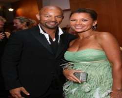 Once he played a female impostor, in the series named Ugly Betty which was produced by his sister named Vanessa Williams.